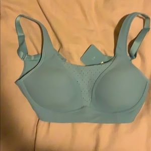 lululemon run times high impact sports bra 32D